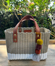 Load image into Gallery viewer, Mini Champagne White / Camel Leather Handles
