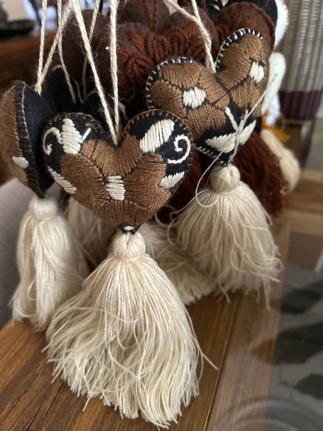 Heart Tassel / Black Brown & Beige