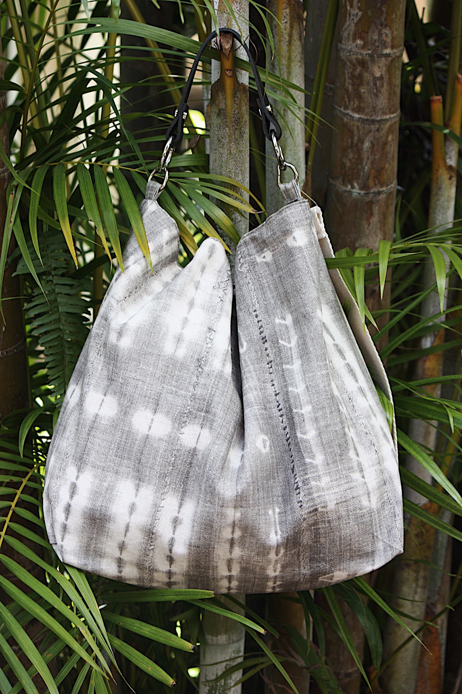 Gray Tie-Dye Handbag